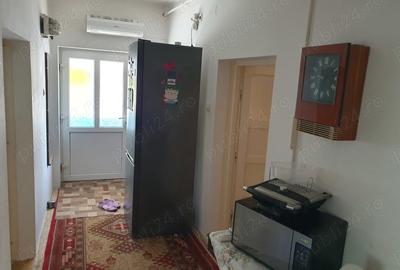 Casă cu 5 camere cu Teren 254 Mp în Hunedoara - 4