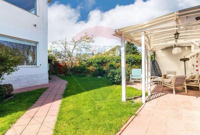 Casă cu 6 camere cu Teren 404 Mp în Aviației - 2