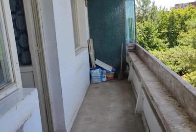 De vanzare : apartament cu 2 camere, 43 m2, Hunedoara, Micro 4, bloc din caramida. Centrala pe gaz. - 5