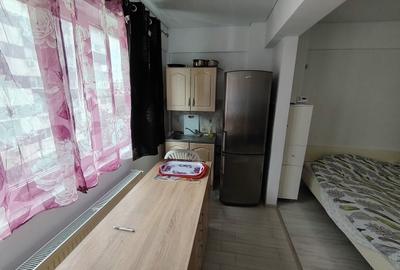 Garsonieră semidecomandată în Uverturii - 2