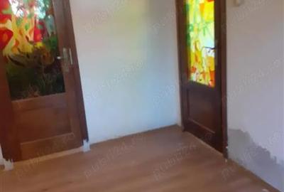 2 cam Dambovita -Lidl parter cu  balcon - 1