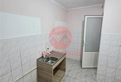 Apartament cu 3 camere decomandat în Central - 12