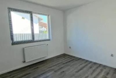 Vanzare casa parter cu 4 camere Vedere la lac Buftea, Strada Fulger - 9