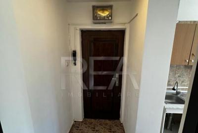 Apartament 2 Camere , Semi-Decomandat , Zona Drumul Gazarulu - 1