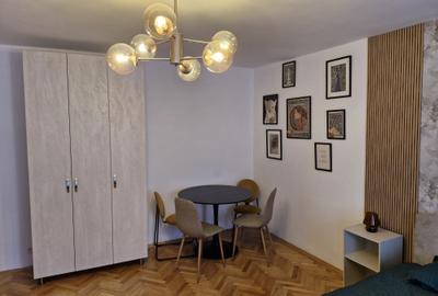 Garsonieră decomandată, mobilată în P-ța Unirii - 3