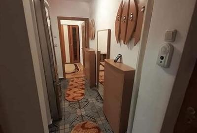Apartament cu 3 camere semidecomandat în Alexandru cel Bun - 2