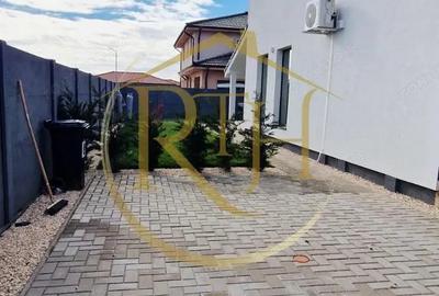 Casă cu 5 camere cu Teren 292 Mp în Giarmata