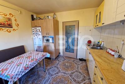 Apartament decomandat 3 camere 2 bai 76 mp utili bloc cu lift Terezian - 6