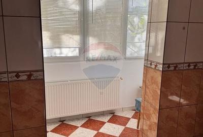 Apartament in zona Gorjului 3 camere - 8