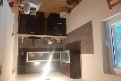 Casă cu 5 camere cu Teren 2097 Mp în Udupu - 2