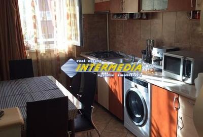 Apartament cu 2 camere semidecomandat, mobilat în Cetate - 2