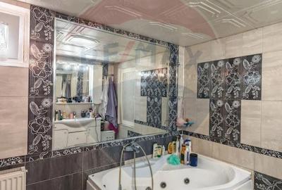 Casa / Vila oportunitate cu 5 camere priveliste frumoasa - 2