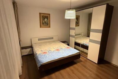 Apartament cu 2 camere decomandat în Micro 17 - 5