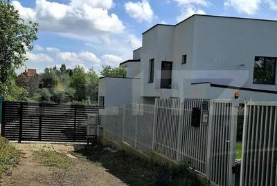 Vila in Corbeanca cu deschidere spre lac de 58 mp - 2