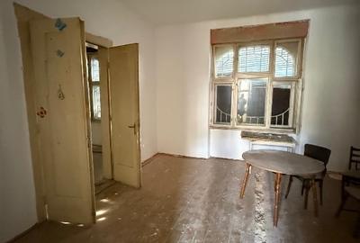 Casă individuală cu 3 camere cu Canalizare în Vest - 3