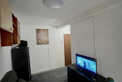 Garsonieră decomandată în Central - 3