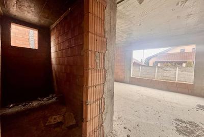 Casă individuală cu 7 camere cu Canalizare în Giroc - 5