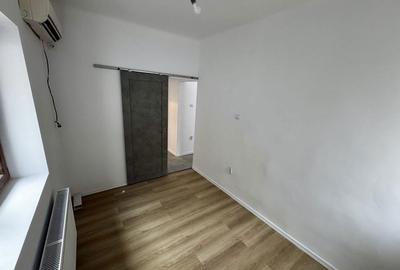 Casă cu 4 camere decomandat cu Teren 200 Mp în Central - 3