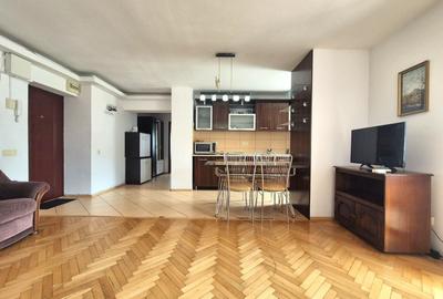 Apartament cu 3 camere decomandat, mobilat în Central - 25