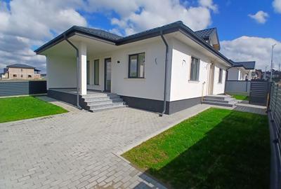 Casă cu 3 camere în Paltin - 1