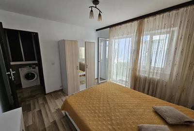 Apartament cu 2 camere decomandat, mobilat în Poarta 6 - 3