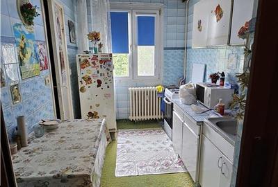 Apartament cu 3 camere decomandat în Brâncoveanu - 6