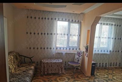 Apartament cu 3 camere nedecomandat în Central - 3