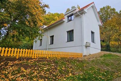 Casă cu 4 camere cu Teren 600 Mp în Central - 2