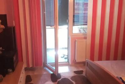 Apartament cu 2 camere decomandat în Diniaș - 4