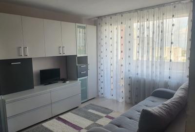 Apartament cu 2 camere semidecomandat în Astra - 2