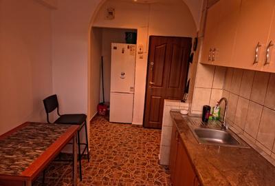 Apartament cu 2 camere decomandat în Titan - 10