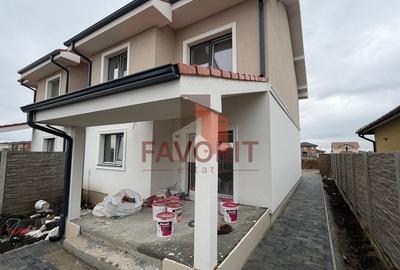 Duplex despartit | Inainte de Kaufland | Toate utilitatile | Curte amenajata - 3