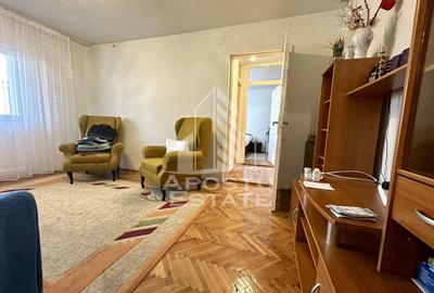 Apartament cu 3 camere semidecomandat, mobilat în Girocului - 3