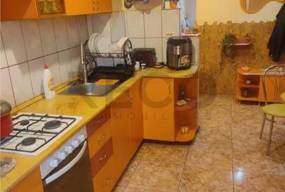 Apartament cu 3 camere decomandat în Decebal - 8