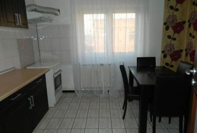 Apartament cu 3 camere decomandat în Drumul Sării - 3