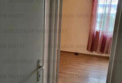 Apartament cu 3 camere semidecomandat în Gării - 2