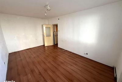 Apartament cu 3 camere decomandat în Carpați 1 - 2