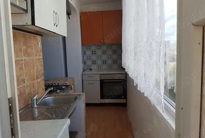 Proprietar Vand apartament 3 camere zona M. Viteazu colt N. Iorga Sibiu - 2