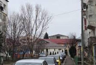 Apartament cu 2 camere decomandat în Central - 1