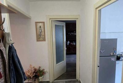 Apartament cu 3 camere decomandat în Complex Studențesc - 8