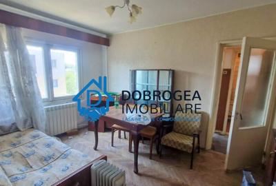 ALUNISULUI -3 CAMERE SEMIDECOMANDAT, ETAJ 3 - 1