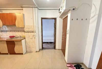 Apartament cu 3 camere semidecomandat în Nord - 11