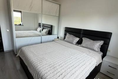 Apartament cu 3 camere decomandat în Central - 2