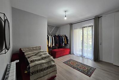 Casă cu 5 camere cu Teren 463 Mp în Hărău - 2