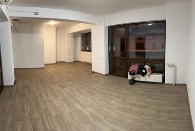 Spatiu pentru birouri, la nivel 1 din 4 , suprafata 100 mp, curat , liber - 1