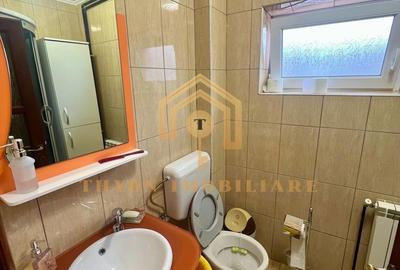 Casă cu 5 camere cu Teren 3140 Mp în Săsciori - 9