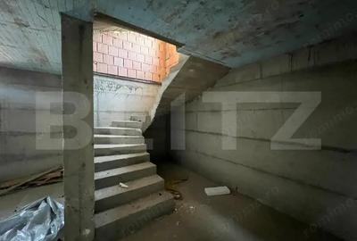 Casă cu 4 camere cu Teren 555 Mp în Central - 14