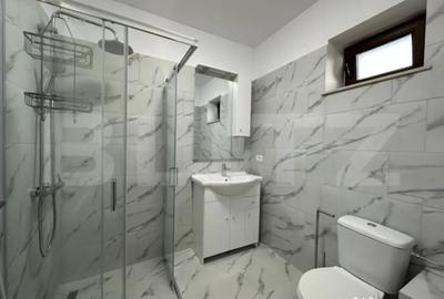 Apartament cu 2 camere semidecomandat în Micești