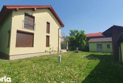 Casă cu 5 camere cu Teren 500 Mp în Ronaț - 11