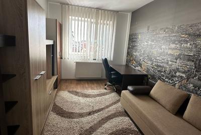 Apartament cu 3 camere decomandat în Turnișor - 6